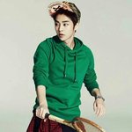 [시우민] 테니스의 왕자 읽는 시우민ㅠㅠ