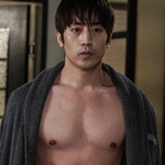 핑크도 잘 어울리는 남자 <b>에릭</b>!