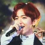 [백현] 백현이 이 헤<b>어스</b>딸 너무 조화요ㅠ
