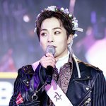 빠져서 <b>수영</b>하고픈 男돌 눈빛