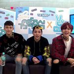 [EXO] 민석이 <b>노랑</b> 스냅백 이쁘다