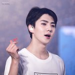 [EXO] 사람 마음 <b>간사</b>한게 금발보니까 흑발
