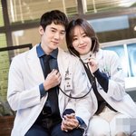 <b>케미</b> 돋는 서현진-유연석