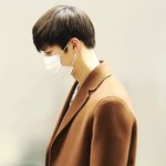 엑소 <b>수호</b> 훈훈한 공항패션 &amp; 일상패션