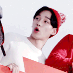 [EXO] 해쯔<b>온</b>은 모자그만팔고 화보집이나 내자