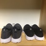 <b>엄</b><b>빠</b> 선물 샀다 커플신발