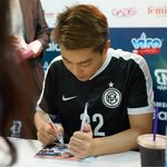 [비스트] <b>얼마</b>전에 두준 기광 오빠 축구하러 갔다왔음