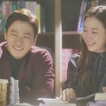 요즘 <b>캐리어</b>를 끄는 여자에서 미모 리즈 갱신한 최지우