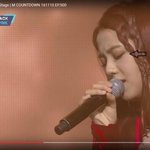 [댓글부탁해] 어제자 엠카에서 레이저 <b>테러</b>당한 아이돌