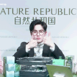 [EXO] <b>AAA</b>투표하고 충전못하면 짹애들 주라고