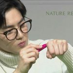 [EXO] 김준면 <b>발색</b> 테스트 하는거 ㅋㅋㅋㅋㅋㅋ