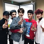 [EXO] 야 팬싸간 팬들 말한걸로 <b>태클</b> ㄴㄴ