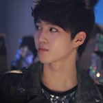 [EXO] ㅅㄷ)여기 나 좀 착하다 하는 새기 없냐