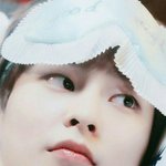 [EXO] 잠들기<b>전</b>에 힘든일 털어놓고있는데