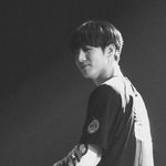 [방탄소년단] 전정국 팬들 보는 표정과<b>눈빛</b>