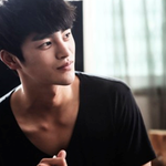 눈빛 하나로 여심을 사로잡는 남자 서인국 <b>bb</b>