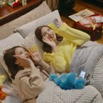 레전드 채영-<b>미나</b> 눕방