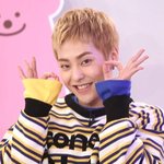 [시우민] 시우민 애교봄? 심정지 당할뻔ㅠㅠㅠ