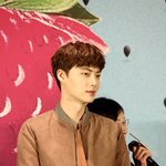 안재현 <b>헤어</b>스타일 바뀐듯?