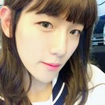 [EXO] 변백현 사진올린거 로올<b>때</b> 보여준거랑 좀 <b>다른</b>거같음