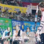 [<b>이</b>삐] 오늘은 번쩍번쩍 <b>눈</b>이 떠지는가