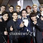 [EXO] 왐마 <b>조진</b>옹님이랑 애들 사진찍었네