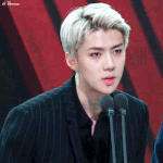 [세훈] 161116 <b>AAA</b> 움짤1