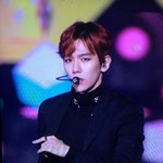 [EXO] <b>남자들</b> 이렇게 입는거 넘 좋아