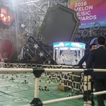 [EXO] 아 ㅅㅂ 내 <b>주변</b>에 아랫동네 개많아