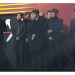 [EXO] <b>레이</b> 땜에 개 까이고있음