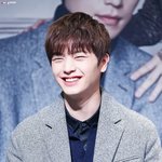 [육성재<b>조이</b>] 오늘 세젤귀한 더콰 웃는거 보고 가실게여