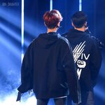 [EXO] 부둥부둥짤보고 <b>진정</b>하세요 여러분