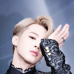 [방탄소년단] 다음 중 <b>기자사진</b>을 고르시오.