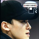 [CHEN] <b>옆태</b>봐라  조각이다.