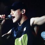 [CHEN] <b>대만</b>에서 민소매라니