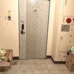 [조언부탁] 아파트)<b>앞집</b>이 쓰레기를 자꾸 꺼내놔요