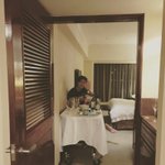 [EXO] ㅅㅂ찬열이 생일날 1위찍고 <b>자자</b>