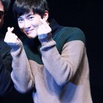 난 <b>수호</b> 평범한걸 거부한다