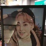 [시우민] <b>대만</b> 스파오 시우민