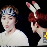 [시우민] 이거 시우민 뭘 보고 <b>놀란</b>거야?ㅋㅋ