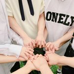 [댓글부탁해] 내 친구 <b>전학</b>가는데 계속 눈물이나ㅠㅠㅠ