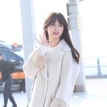 공항에서 화보 찍는 배우 박하선