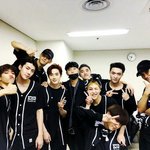 [EXO] 이거 민석이 <b>양손</b>동기화 미쳐따