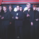 [EXO] 3A 레카옷은 <b>이뻣</b>어