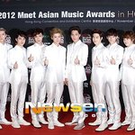 [EXO] 12년 레카 보고 왔는데 눈 <b>아파</b> ㅅㅂ