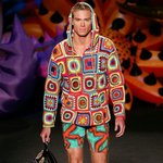 [EXO] 아니 ㄹㅇ <b>이런옷</b>은 어느날 입는거냐