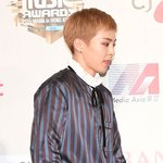 [시우민] 순간<b>포착</b> 잘하신 기자님 ㅋㅋ(시우민)