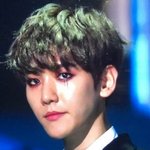 [EXO] 백현이 눈화장<b>확대</b><b>샷</b>..