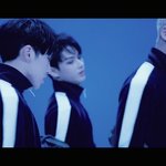 [세븐틴] 오늘 겨자옷 <b>여파</b>인가 트레이닝복 까리하지않아?