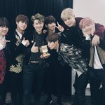 [방탄소년단] 늘 <b>행복</b>하자
